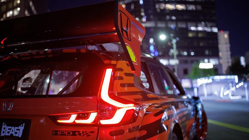 Honda построила CR-V с мотором от болида IndyCar