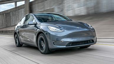 Tesla Model Y – самый продаваемый автомобиль 2023 года