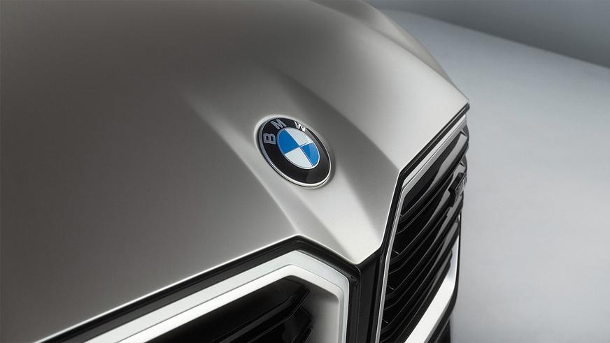 Представлен суперкроссовер BMW XM
