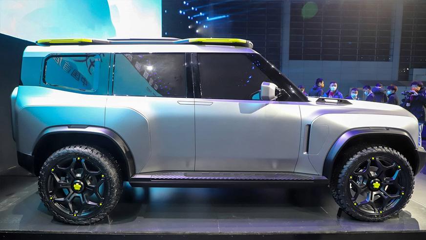 Китайский микс Bronco с Land Rover. Взболтать, но не смешивать