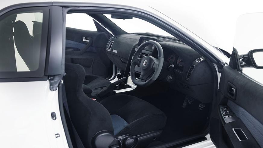 Японское ателье предложило рестомоды на базе Nissan Skyline GT-R