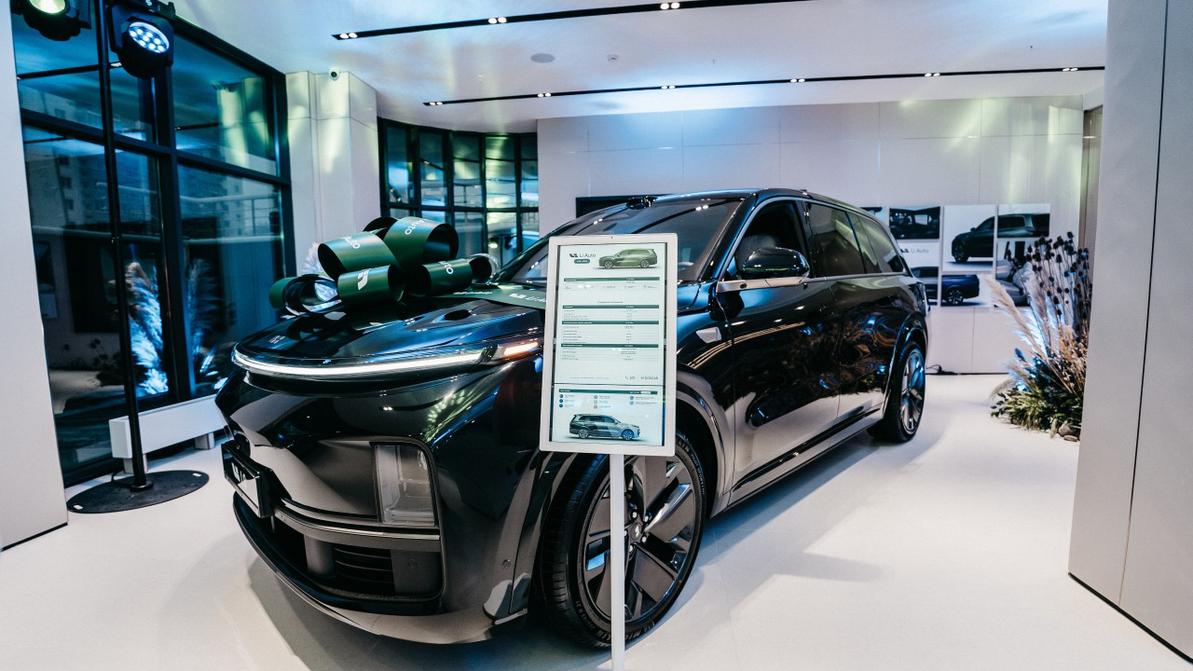 В Алматы состоялось торжественное открытие первого официального дилерского центра Li Auto DOSCAR в г. Алматы