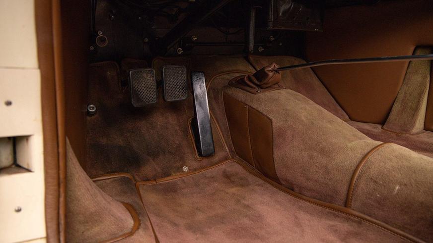 Редкий EMW 327 пустят с молотка в США