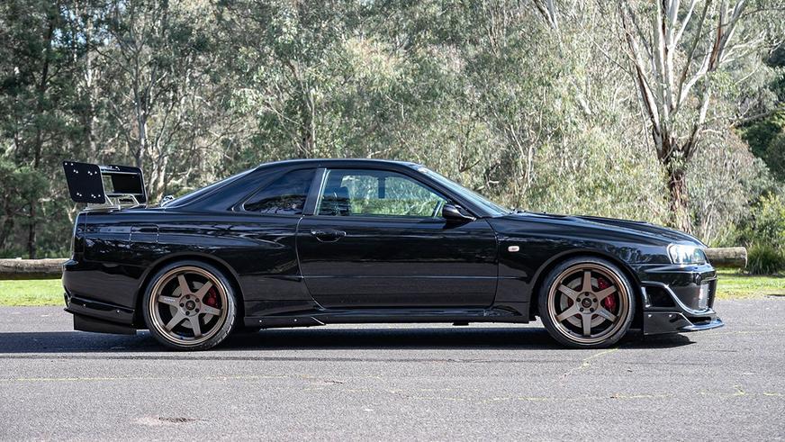 Редчайший Skyline GT-R R34 от Tommykaira выставили на аукцион
