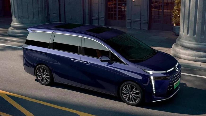 Марка GAC рассекретила «бюджетный» минивэн E8