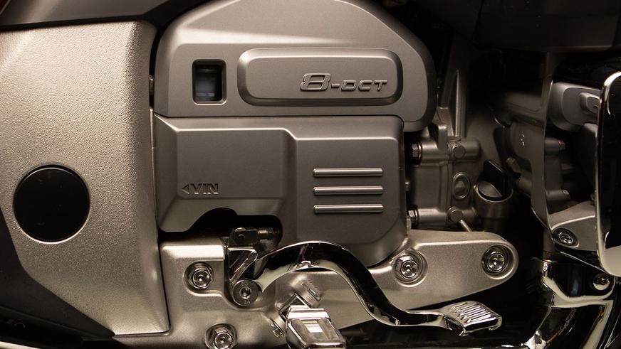 Great Wall создала первый мотоцикл с 8-цилиндровым оппозитником