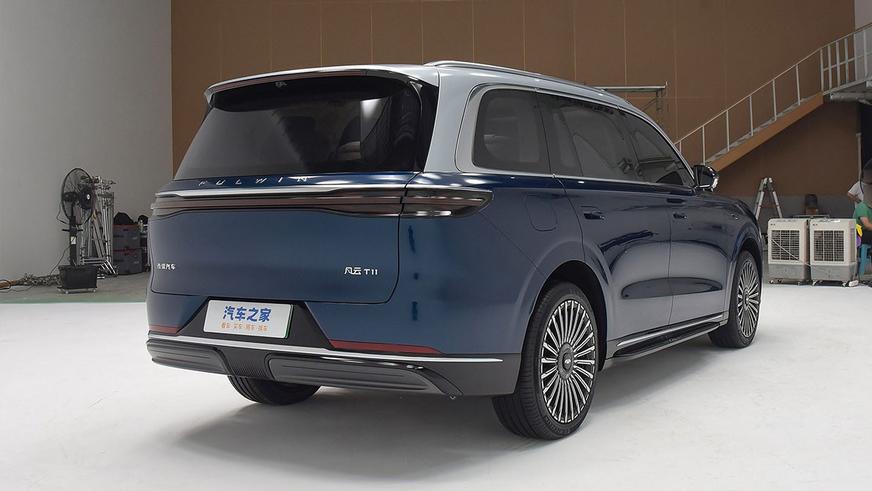Показан самый большой кроссовер Chery из серии Fulwin