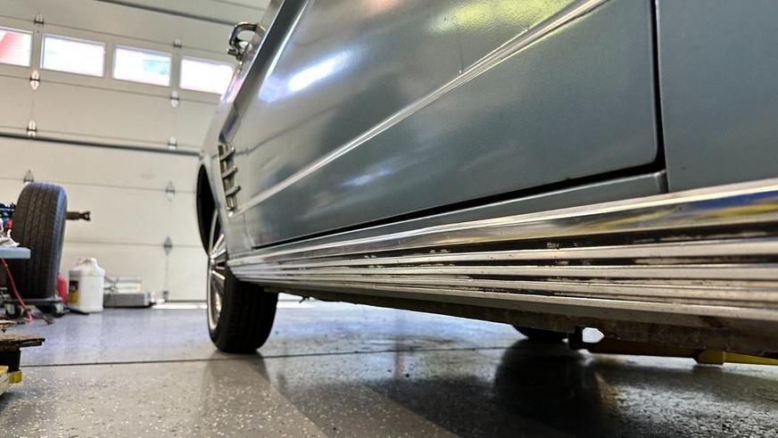 На торги выставили Ford Mustang, простоявший в гараже более 30 лет