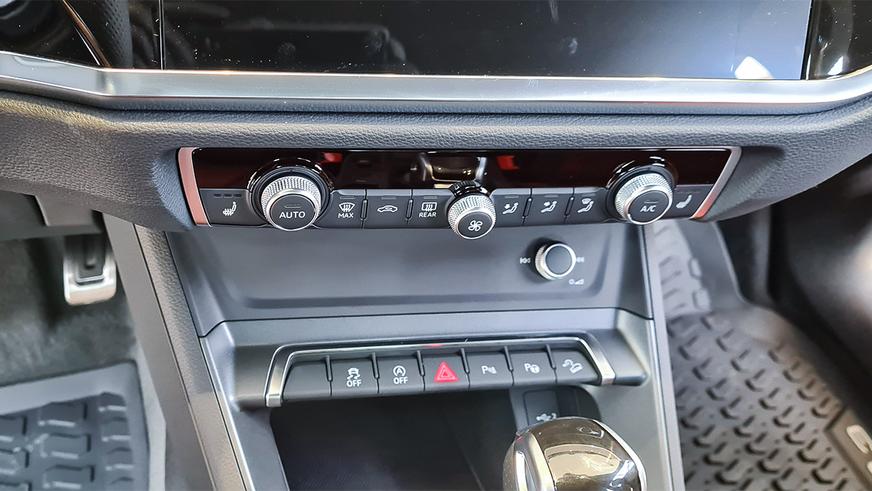 Первые Audi Q3 второго поколения добрались до Казахстана
