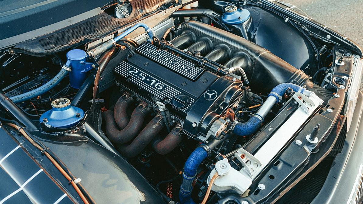С молотка уйдёт редчайший гоночный Mercedes-Benz из 1990-х