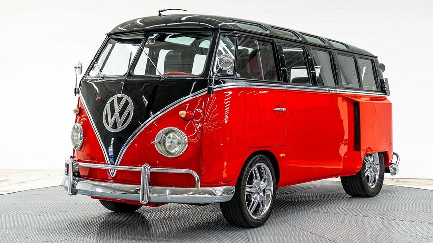На продажу выставили Volkswagen T1 с огромным мотором от Cadillac