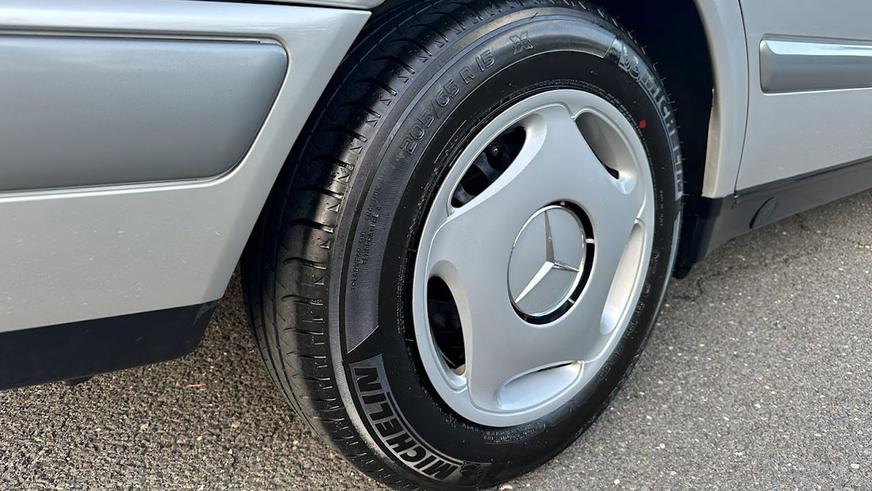 В США нашли E-Class (W210) с пробегом всего 22 тыс. км