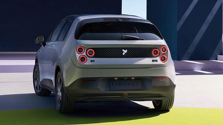 BMW iX3 стал «Всемирным автомобилем года»