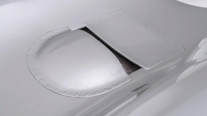 В открытой продаже впервые появился формульный Mercedes-Benz 1954 года