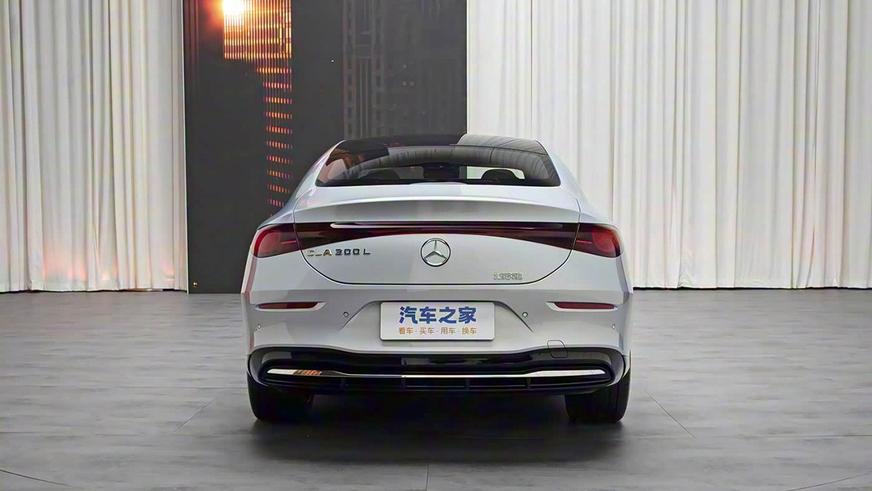 Mercedes-Benz удлинил батарейный CLA для Китая