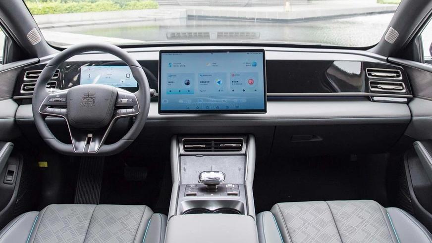 BYD раскрыла планы на Казахстан