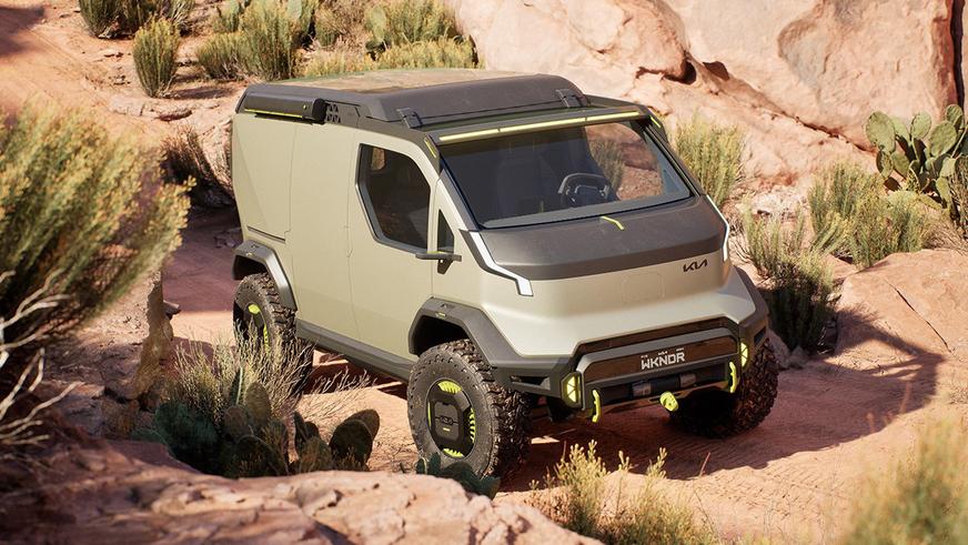 Kia подготовила к бездорожью электрические кроссовер и вэн