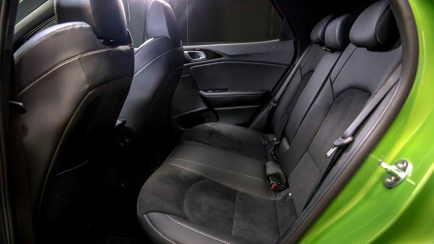 Kia обновила XCeed