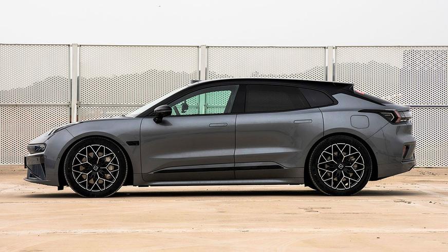 Обновлённый Zeekr 001 готовится к выходу на рынок