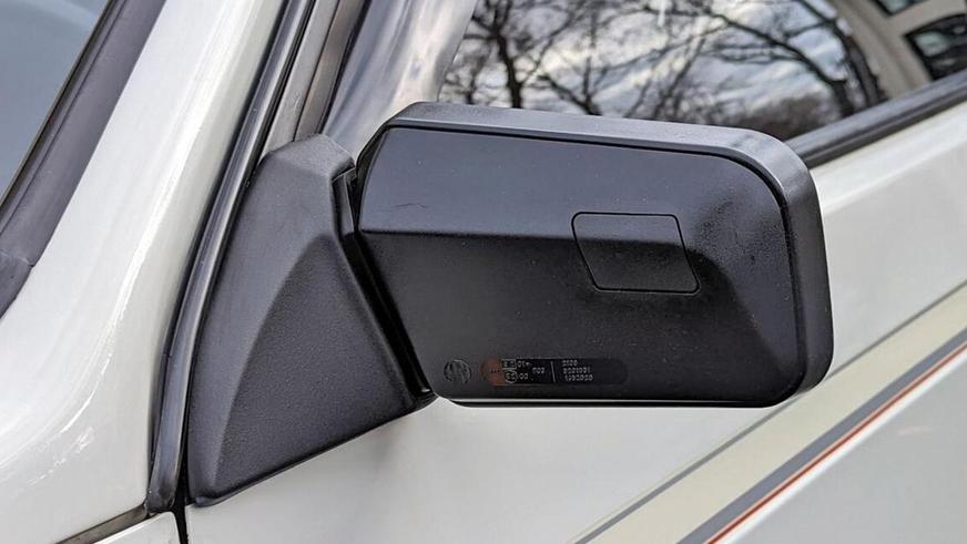 Редкую версию ВАЗ-2108 нашли в продаже в США