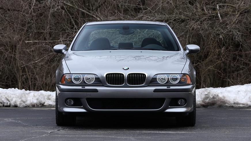 За BMW M5 (E39) готовы отдать более 100 000 долларов