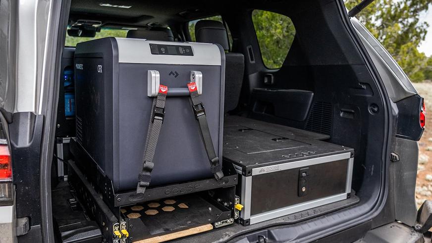 Самый дорогой внедорожник Lexus подготовили к путешествиям по тяжёлому бездорожью