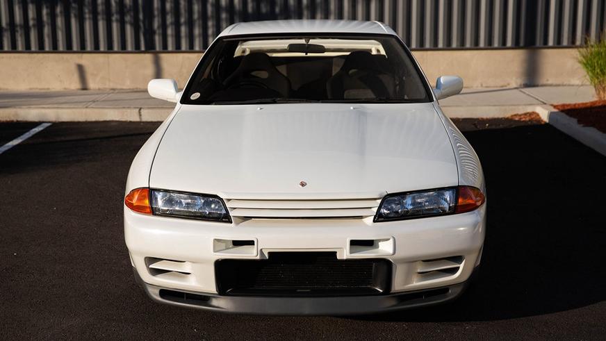Редкий Nissan Skyline GT-R продают в США