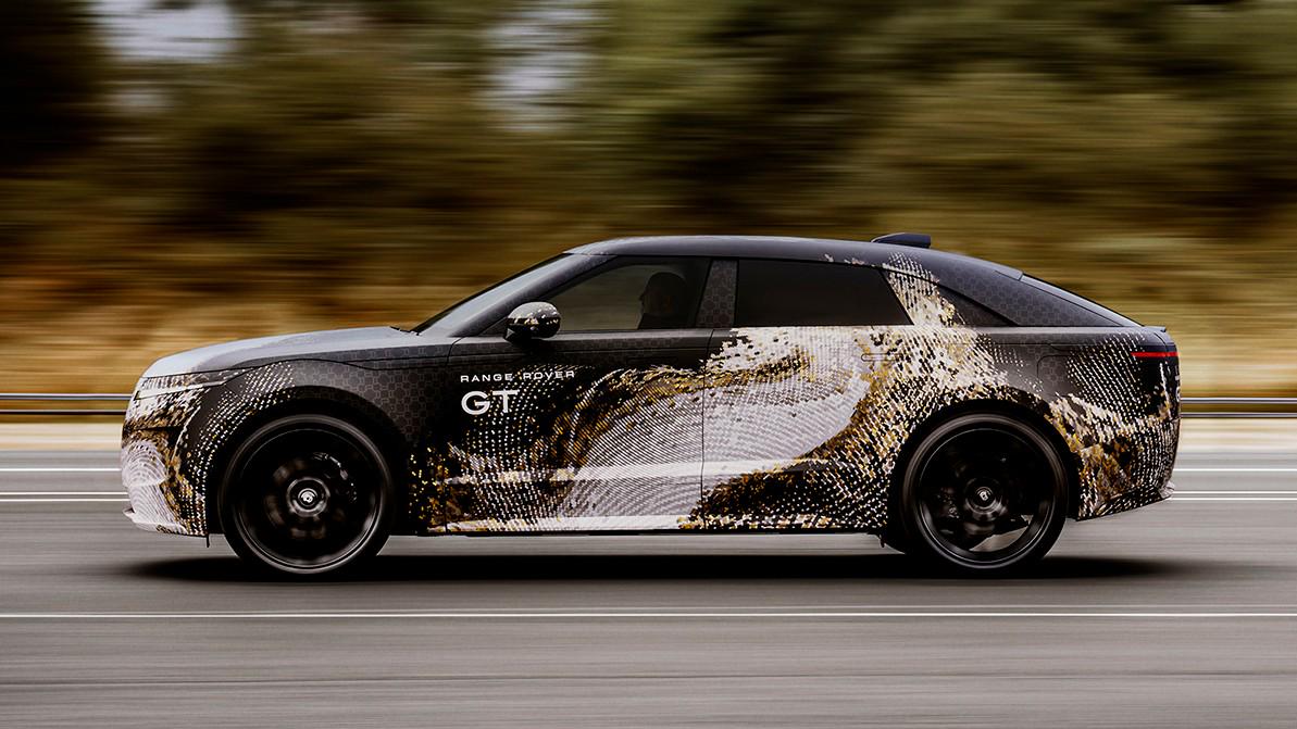 У Range Rover появится «Гранд Турер». Первые фото