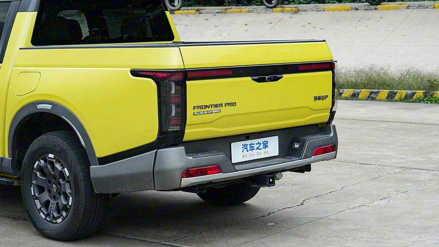 Новый пикап Nissan Frontier Pro появился в продаже в Китае