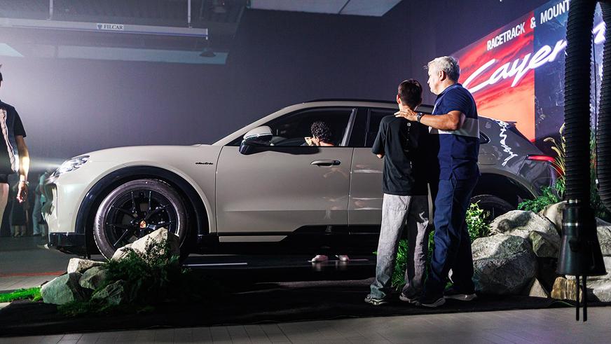 Электрический Porsche Cayenne добрался до Казахстана. Сколько стоит?