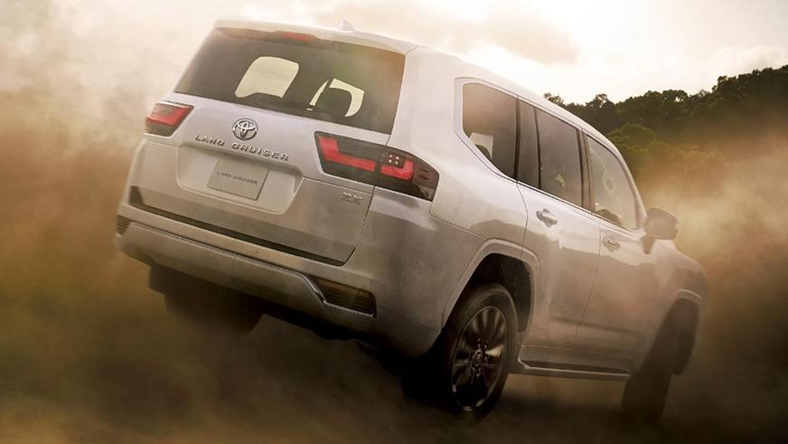 Toyota обновила Land Cruiser 300, но его пока не купить