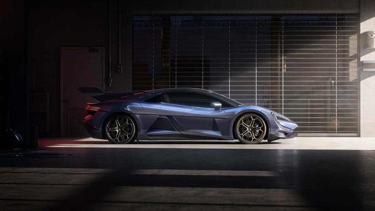 Гиперкар BYD разгонится до сотни за 2 секунды