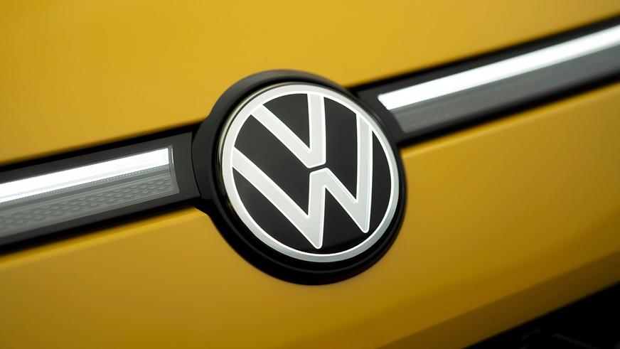 Новый Volkswagen T-Roc выйдет на рынок только как гибрид