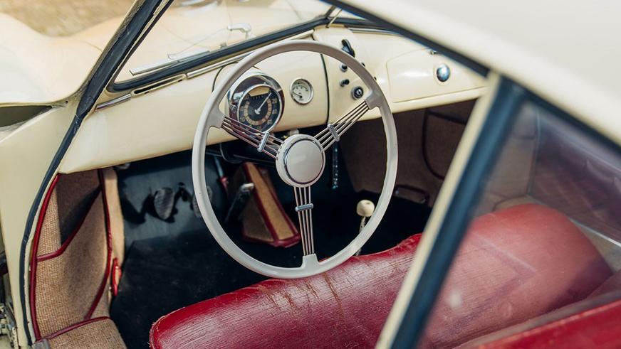 Один из первых серийных Porsche оценили в 3.5 миллиона долларов