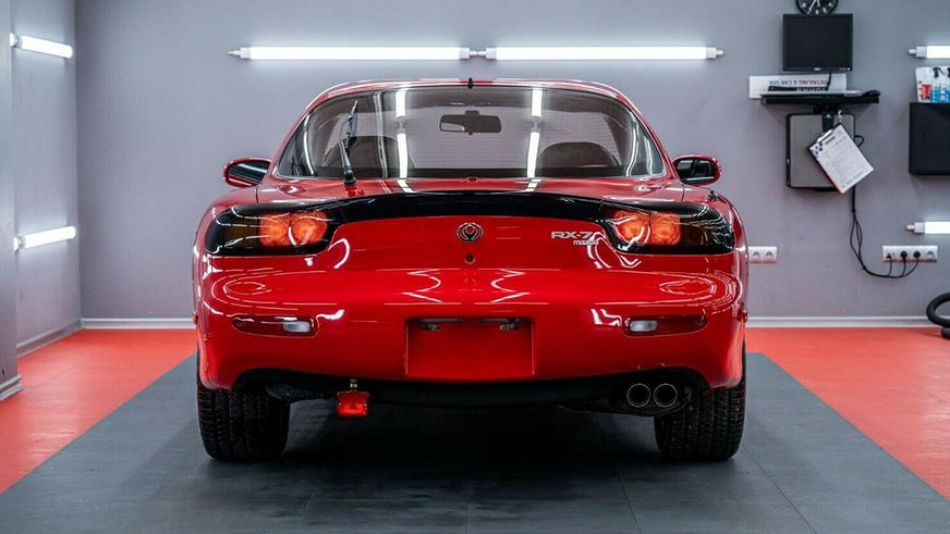 Новую Mazda RX-7 продают за 159 000 евро в Германии