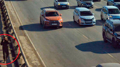 Фото дня: водителю выписали штраф вместо пешехода