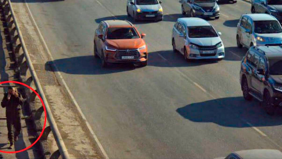 Фото дня: водителю выписали штраф вместо пешехода