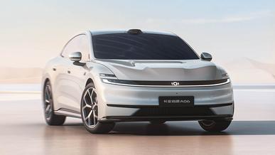 У Changan появился электрокар с зарядкой километр в секунду