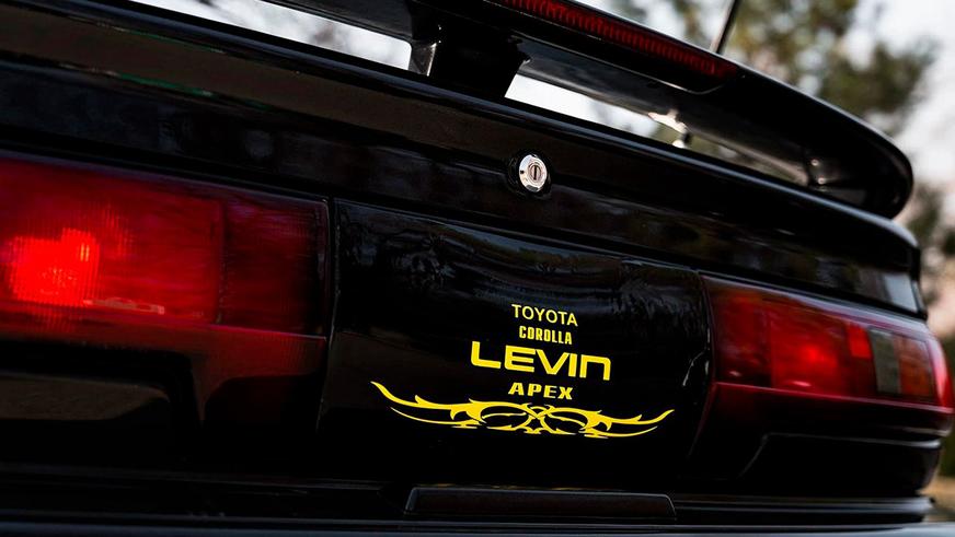 Toyota из 1980-х продают за 10 млн тенге на Kolesa.kz