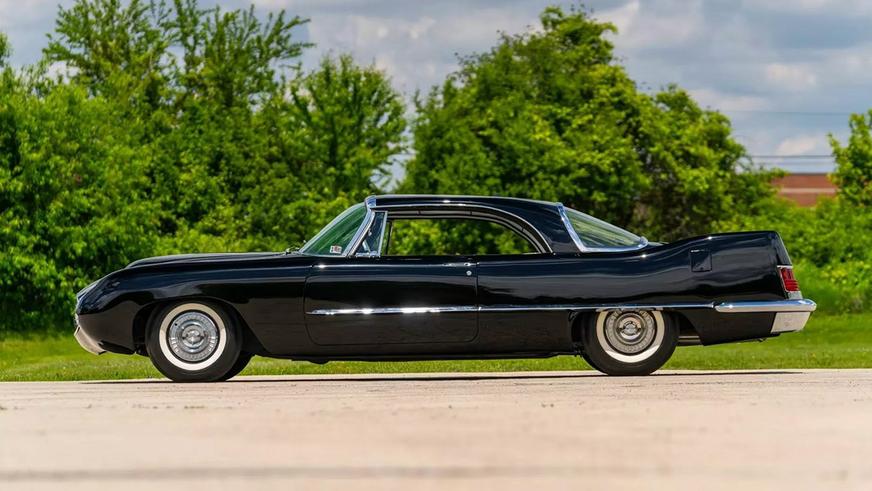 Уникальный Chrysler с необычным дизайном выставят на торги