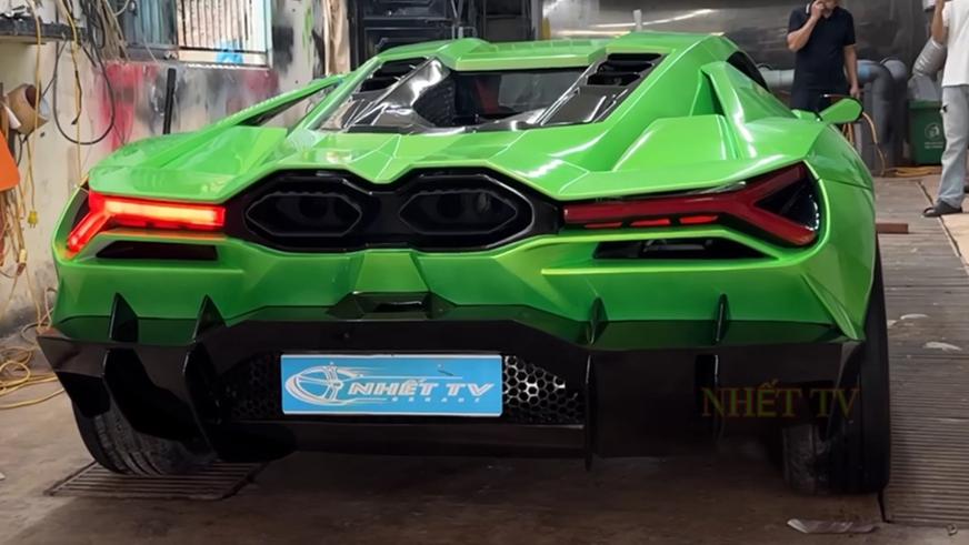 Реплику Lamborghini из старого Nissan создали во Вьетнаме