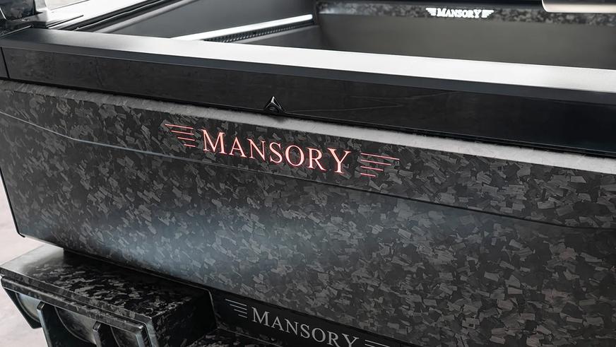 В Mansory построили очень карбоновый Tesla Cybertruck