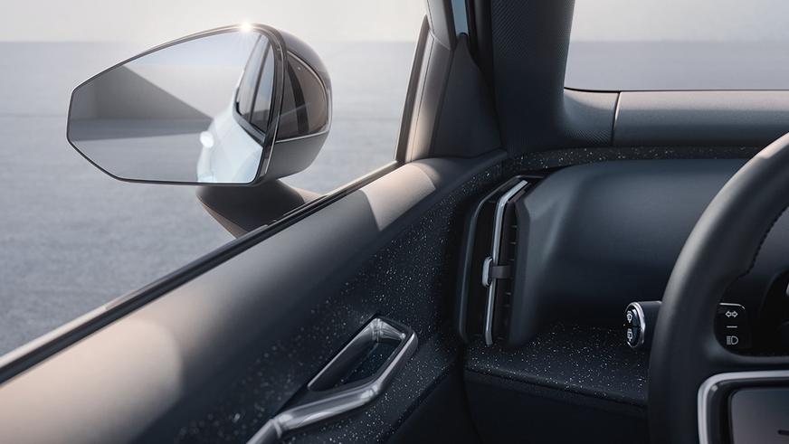 Volvo EX30 представлен официально