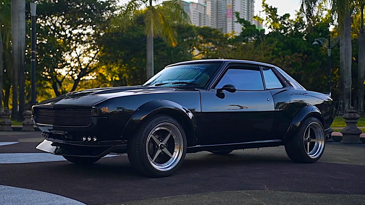 Мини-маскл из старенькой Toyota Celica