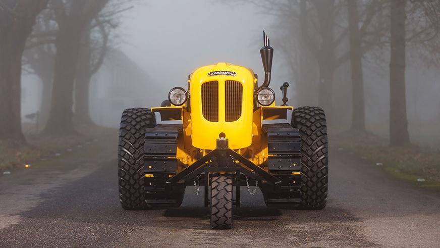 С молотка уйдёт редкий Lamborghini с колёсами и гусеницами