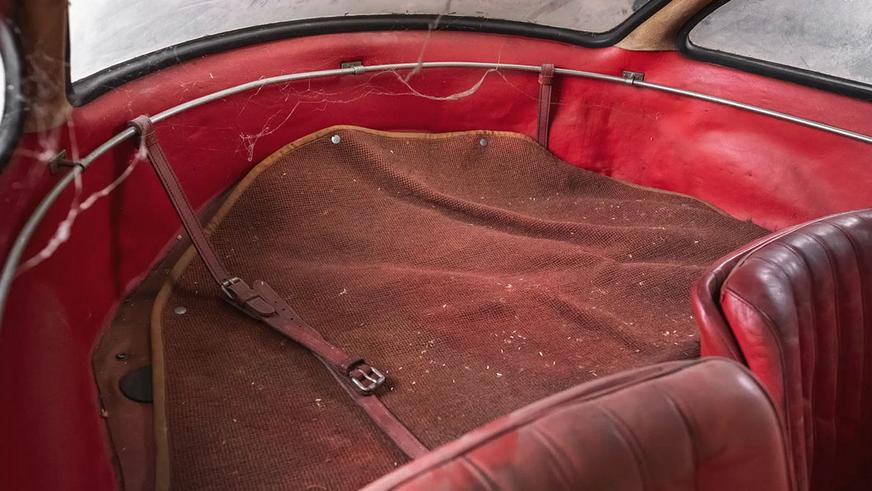 Уникальный Mercedes-Benz, который 50 лет никто не видел, уйдёт с молотка