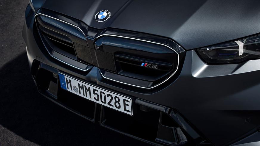 Новый BMW M5 получил версию Touring