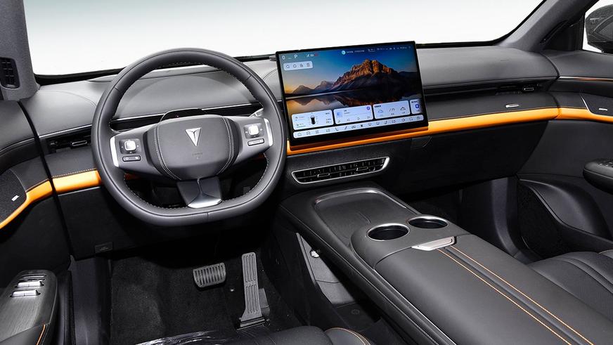Какие новые авто от 10 млн до 15 млн пользуются интересом на Kolesa.kz