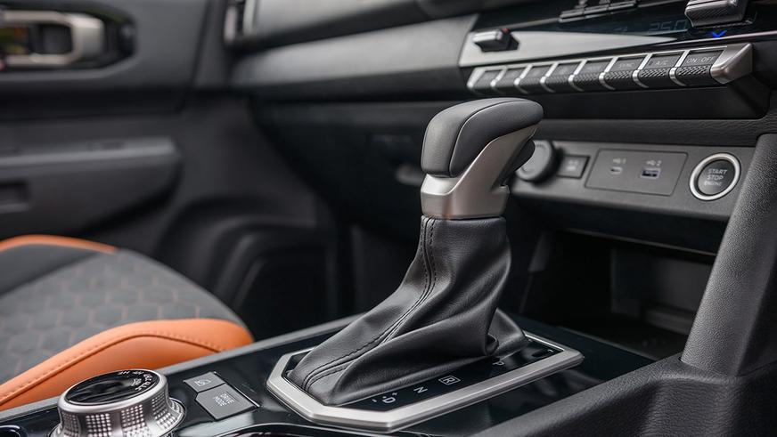 Mitsubishi представила новое поколение пикапа L200