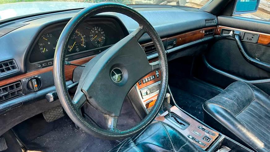 Фото дня: Mercedes-Benz W126 превратили в пикап
